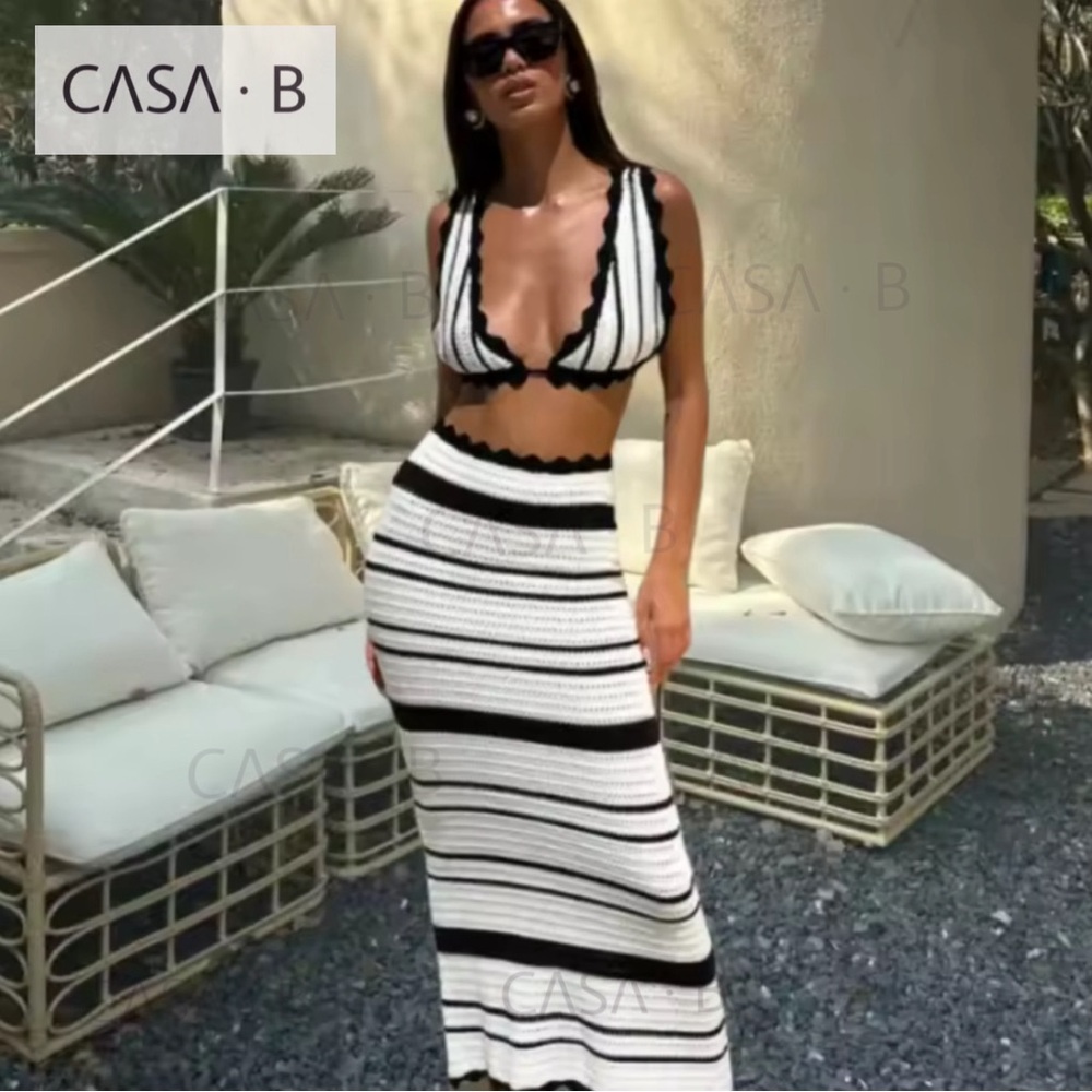 NEW💫to CASA B | Mirabella Knit Halter Triangle Top & Midi Skirt Set-Black/White